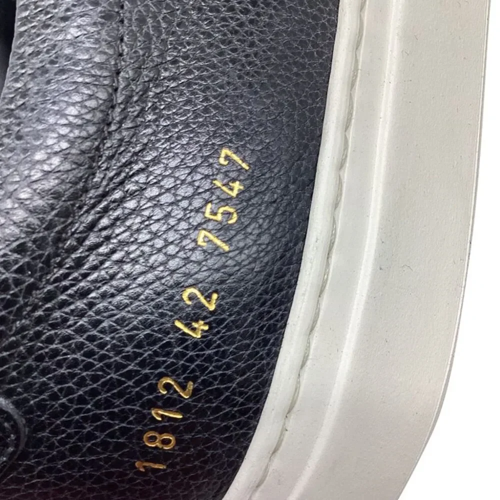 Common Projects Achilles Low Grained Sneakers in Black Leather